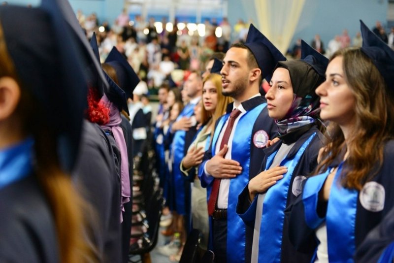 BEÜ Tıp Fakültesi’nde mezuniyet töreni... DOKTORLAR KEP ATTI - 1