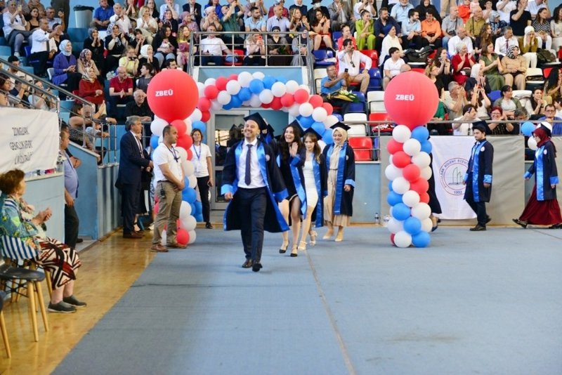 BEÜ Tıp Fakültesi’nde mezuniyet töreni... DOKTORLAR KEP ATTI - 7