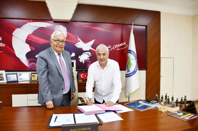 Ereğli Belediyespor’da yeni Teknik Direktör Cahit Terzi... SÖZLEŞME İMZALANDI - 3