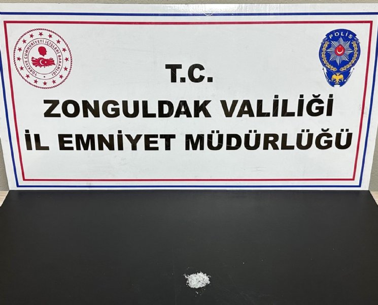 Ereğli’de Uyuşturucuyla mücadele çalışmaları… SEKİZ KİŞİ YAKALANDI - 1