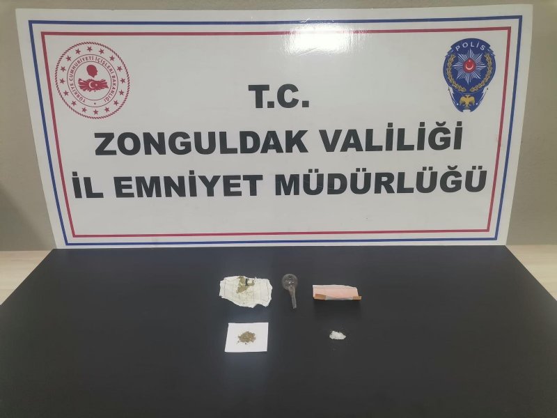 Ereğli’de uyuşturucuyla mücadele sürüyor… ÜÇ KİŞİ YAKALANDI - 4
