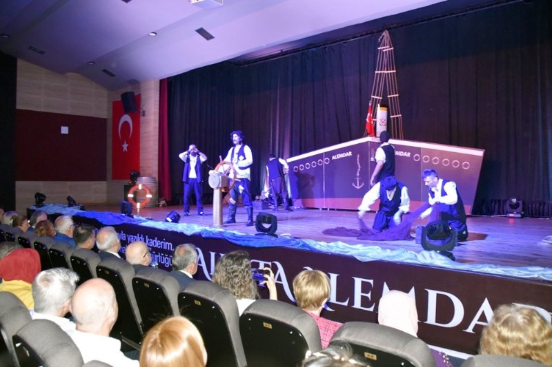 Ereğli’nin kurtuluşunun 103. Yılı etkinlikleri… Alesta Alemdar sahnelendi...“ALEMDAR’A İSTİKLAL MADALYASI İSTİYORUZ” - 19