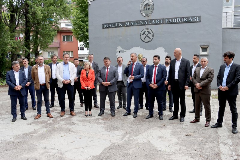 GMİS Yönetimi, TTK Maden Makinaları Fabrikası’nda MEŞALELİ KARŞILAMA - 5