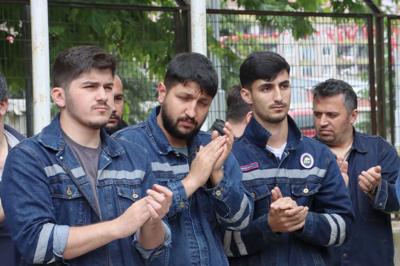 GMİS Yönetimi, TTK Maden Makinaları Fabrikası’nda MEŞALELİ KARŞILAMA - 9