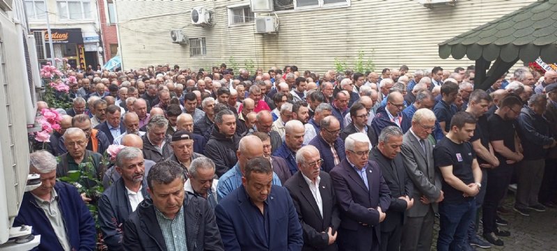 İYİ Partili eski yönetici ölü bulunmuştu… SON YOLCULUĞUNA UĞURLANDI - 3