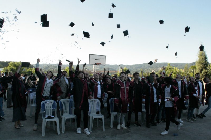 Karadeniz Ereğli Mesleki Eğitim Merkezi’nde mezuniyet töreni… EREĞLİ’NİN “USTALARI” MEZUN OLDU  - 1