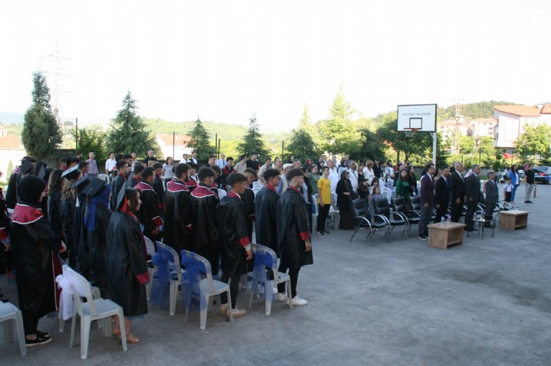 Karadeniz Ereğli Mesleki Eğitim Merkezi’nde mezuniyet töreni… EREĞLİ’NİN “USTALARI” MEZUN OLDU  - 15