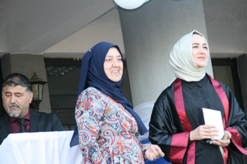 Karadeniz Ereğli Mesleki Eğitim Merkezi’nde mezuniyet töreni… EREĞLİ’NİN “USTALARI” MEZUN OLDU  - 9