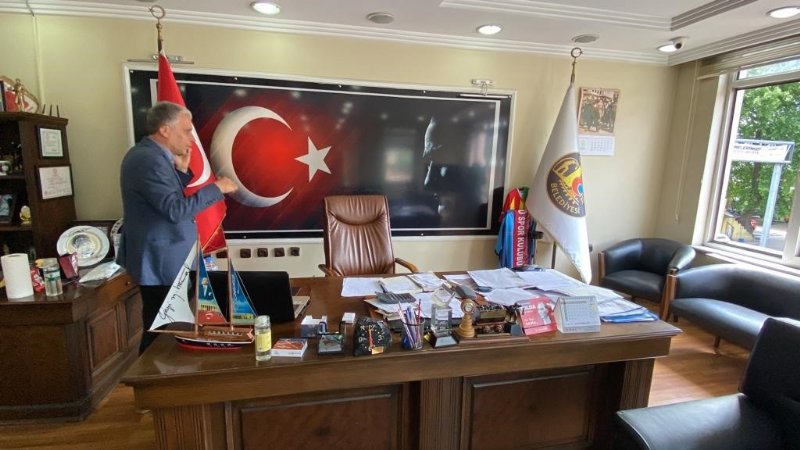 LEVYELERLE BELEDİYEYE SALDIRDILAR! - 3