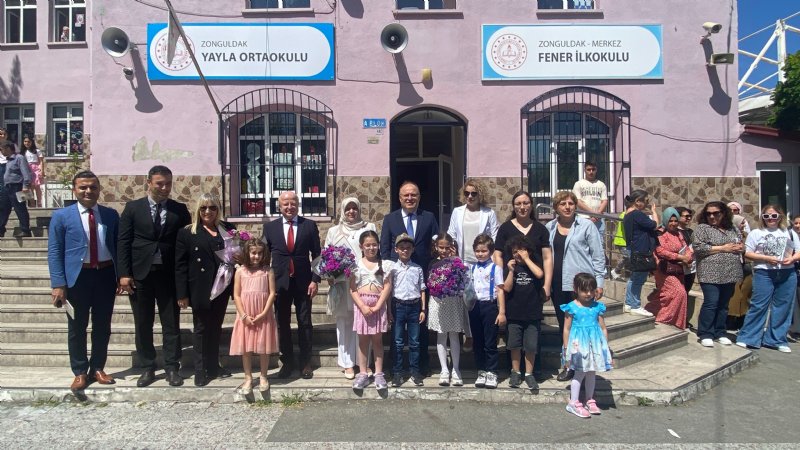 VALİ TUTULMAZ KARNE SEVİNCİNE ORTAK OLDU - 3