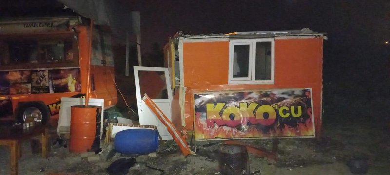 Yolcu otobüsü ile otomobil çarpıştı: 2 ÖLÜ, 2 YARALI - 1