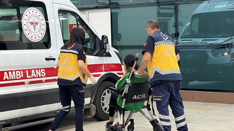 3’Ü ÇOCUK 5 KİŞİ SİNEK İLACINDAN ZEHİRLENDİ! - 2