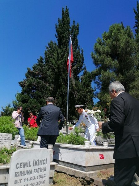 EREĞLİ ŞEHİR MEZARLIĞI´NDA ŞEHİTLER ZİYARET EDİLDİ - 3