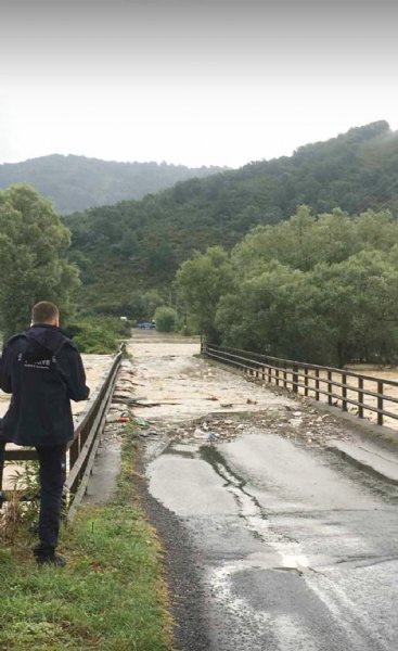 Esnaf dükkanlarını tahliye ediyor, yollar kapandı… EREĞLİ’NİN YAĞMURLA İMTİHANI - 5