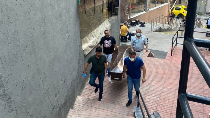 Yalnız yaşıyordu… ÖLÜ BULUNDU - 2
