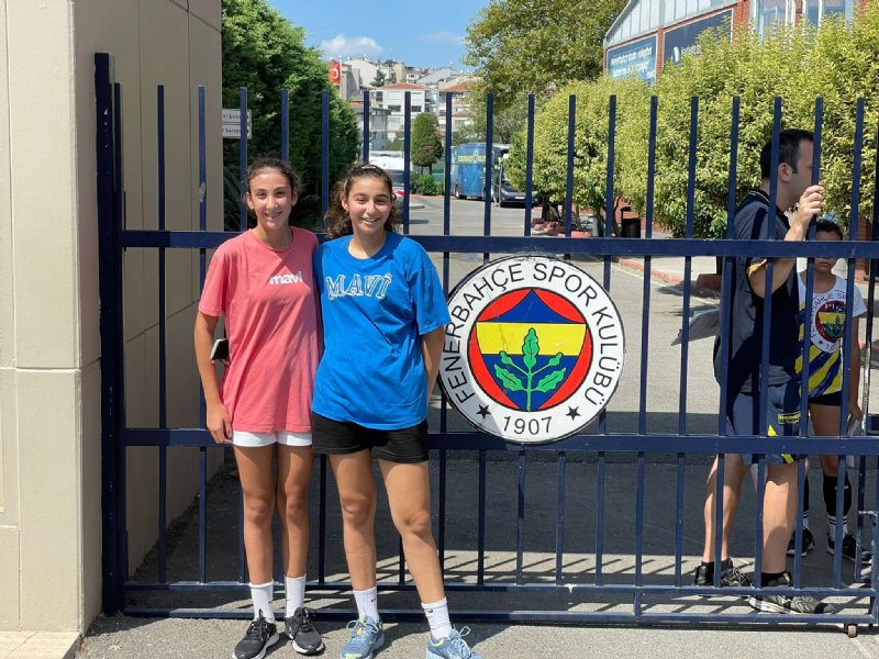 EREĞLİ’Lİ VOLEYBOLCULAR İLGİ ODAĞI OLUYOR! - 1