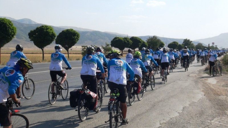 VAN GÖLÜ İÇİN PEDAL ÇEVİRİYORLAR - 7