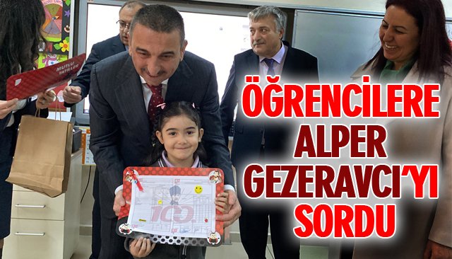 ÖĞRENCİLERİN KARNE SEVİNCİ