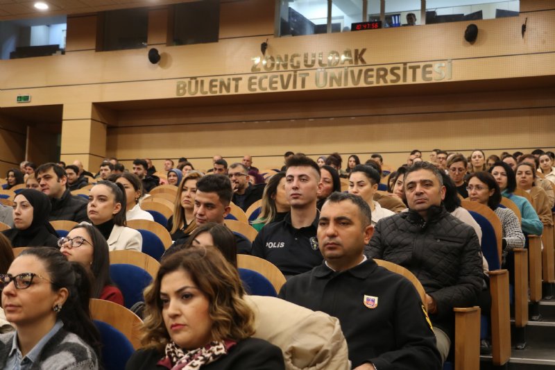 KADINA VE ÇOCUĞA YÖNELİK ŞİDDETLE MÜCADELE ÇALIŞTAYI - 5