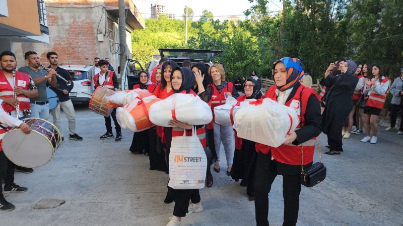 HATAY DEPREMİNDE SAĞ ÇIKTI EREĞLİ’DE EVLENDİ - 1