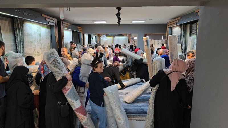 BEDAVA HALI KAPIŞMASI! - 2