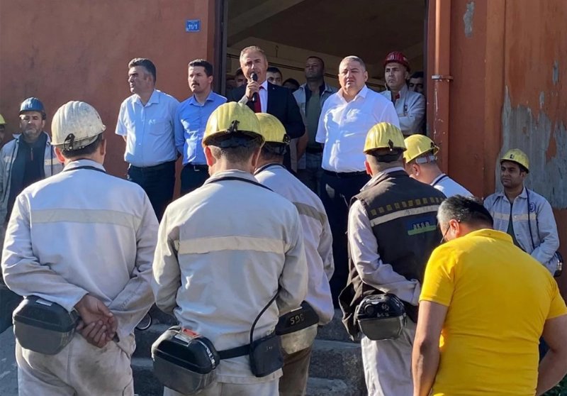 “MÜCADELEDE KARARLIYIZ, YANLIŞTAN VAZGEÇİN” - 4