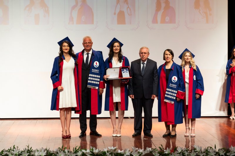 SANKO “TIP”DA MEZUNİYET HEYECANI - 1