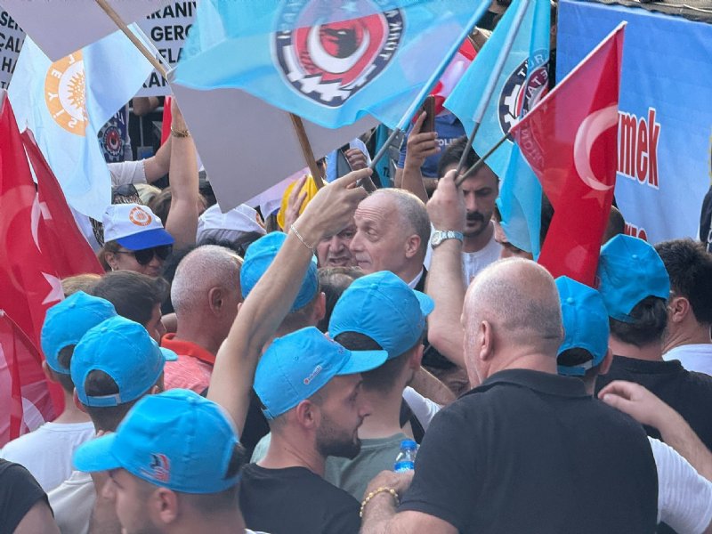 TÜRK-İŞ ZONGULDAK´TA ´´ZORDAYIZ, GEÇİNEMİYORUZ´´ MİTİNGİ YAPTI - 2