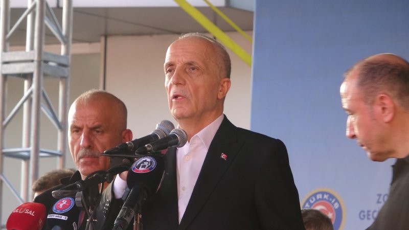 TÜRK-İŞ ZONGULDAK´TA ´´ZORDAYIZ, GEÇİNEMİYORUZ´´ MİTİNGİ YAPTI - 6