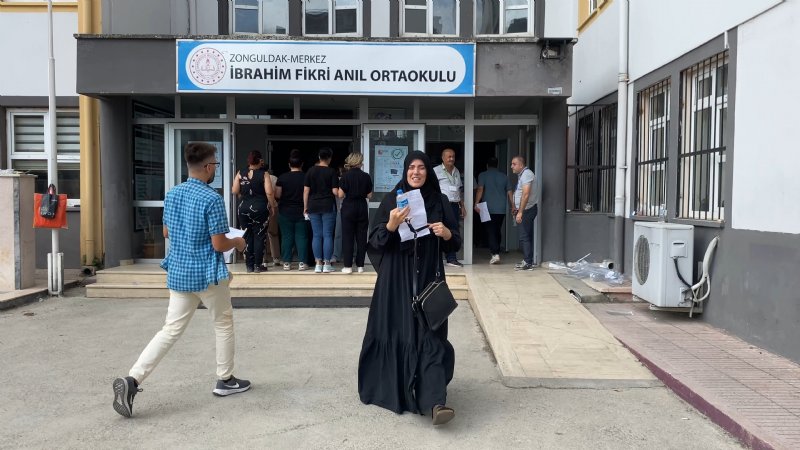 ZONGULDAK´TA KPSS HEYECANI - 2