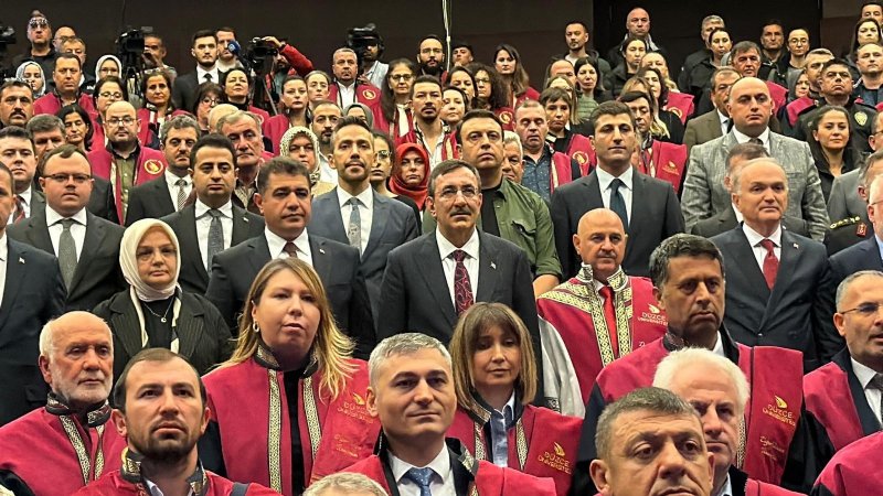 ´´BELKİ BAZI MESLEKLER ORTADAN KALKACAK´´ - 1