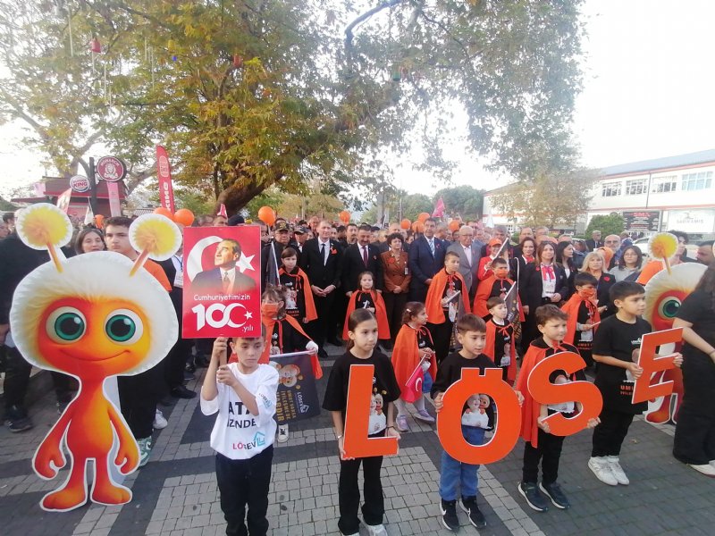 KALBİ AYNI UMUTLA ATAN  ÇOCUKLAR İÇİN YÜRÜNDÜ - 3