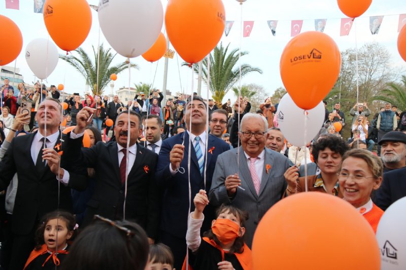 KALBİ AYNI UMUTLA ATAN  ÇOCUKLAR İÇİN YÜRÜNDÜ - 9