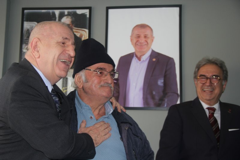 ÖZDAĞ’DAN CUMHURİYET TANIMI! - 7