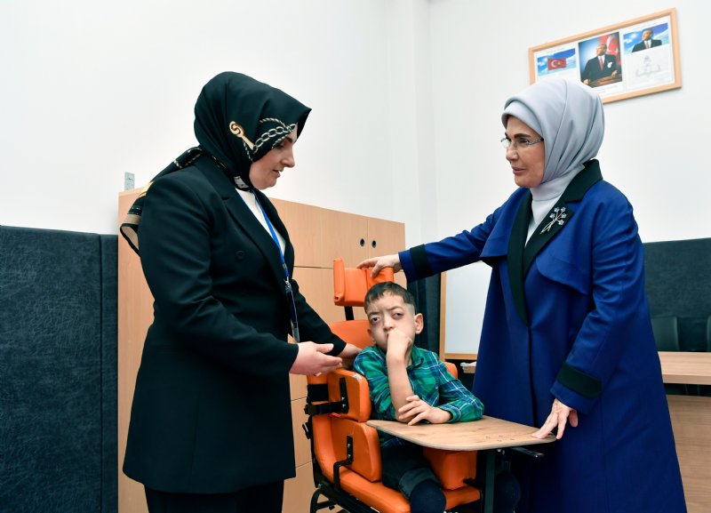 ÖZEL GEREKSİNİMLİ ÇOCUKLAR İÇİN TARİHİ BİR ADIM - 3