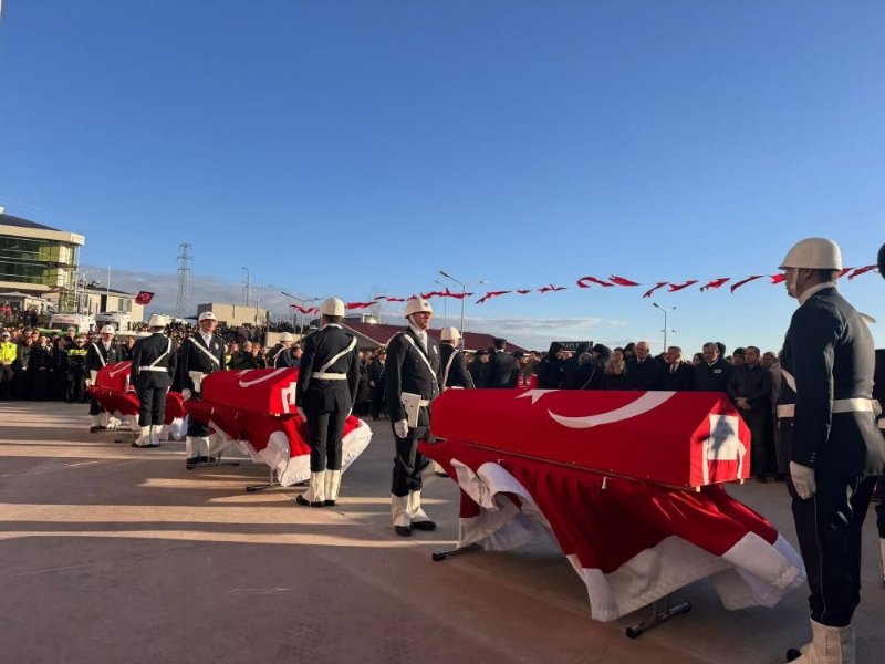 ŞEHİT DÜŞEN  3 POLİS İÇİN TÖREN - 2