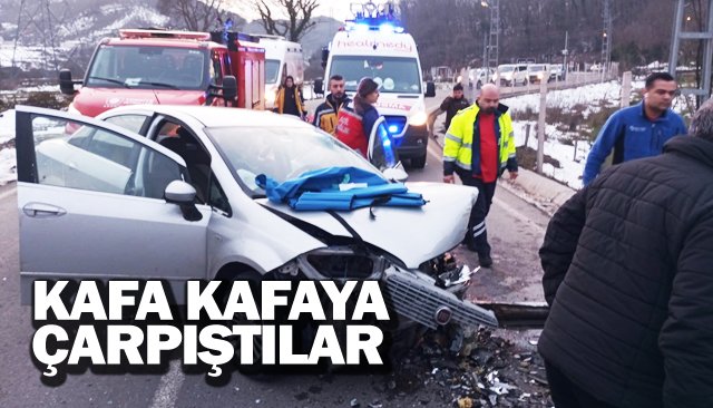 KAFA KAFAYA ÇARPIŞTILAR
