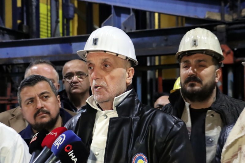 ATALAY, MADENCİLERİN İFTAR SOFRASINDA - 2