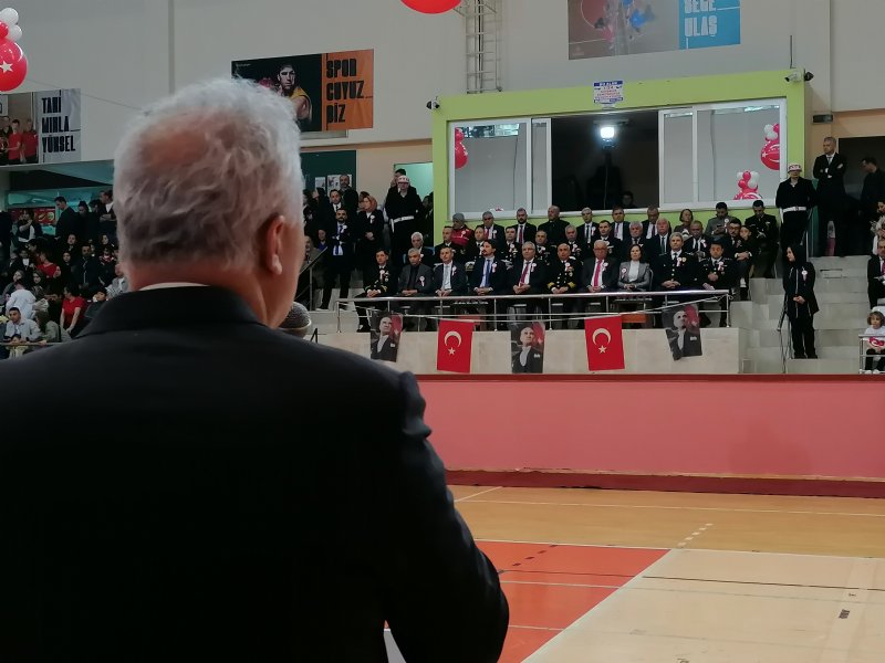 Bugün, millet ve vatan için tarihin önemli dönüm noktalarından biri... - 11