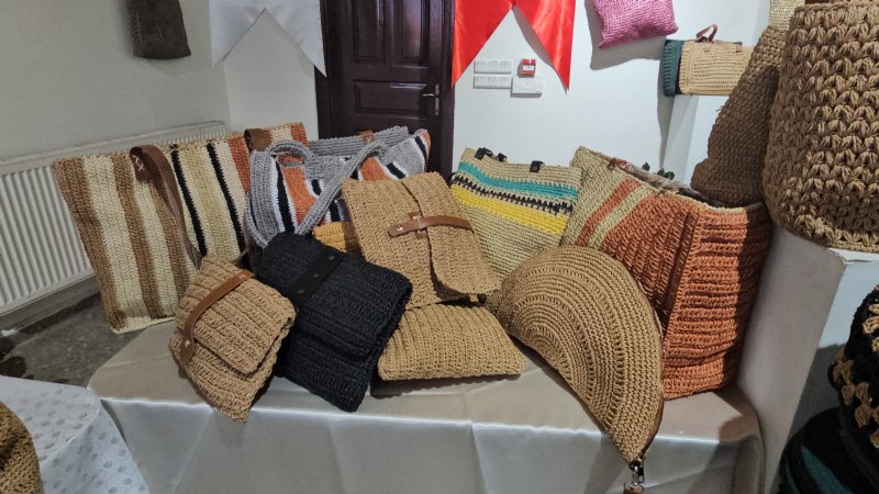 YURT DIŞINI DA SATIYOR - 2