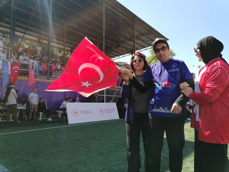BAYRAM KUTLAMASI STATDA OLDU - 10