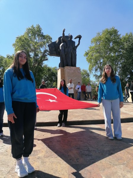 BAYRAM KUTLAMASI STATDA OLDU - 4