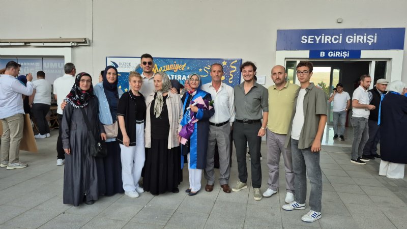 53 yaşında bölümü birincilikle bitirdi - 2