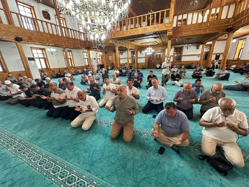 ALAPLI’DA 15 TEMMUZ ŞEHİTLERİ İÇİN ANMA PROGRAMI DÜZENLENDİ - 3