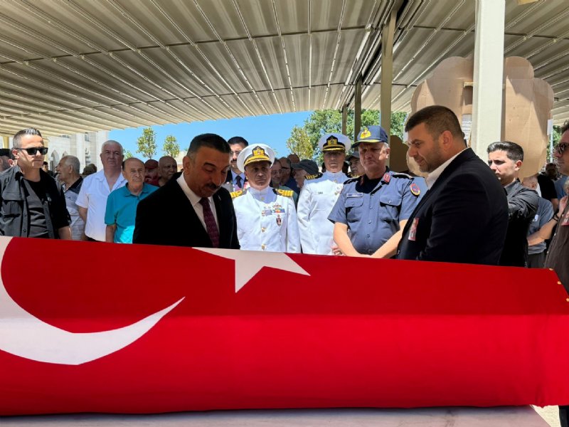 KIBRIS GAZİSİ SON YOLCULUĞUNA UĞURLANDI - 3