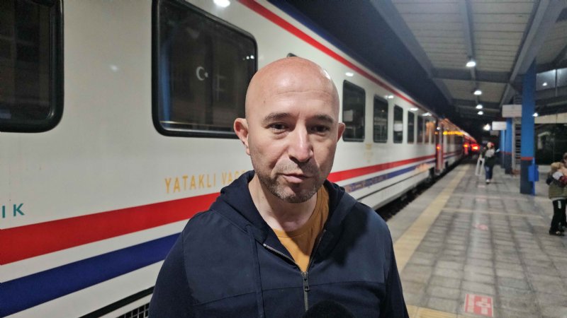 TURİSTİK KARAELMAS TRENİ  İKİNCİ SEFERİNİ TAMAMLADI - 1