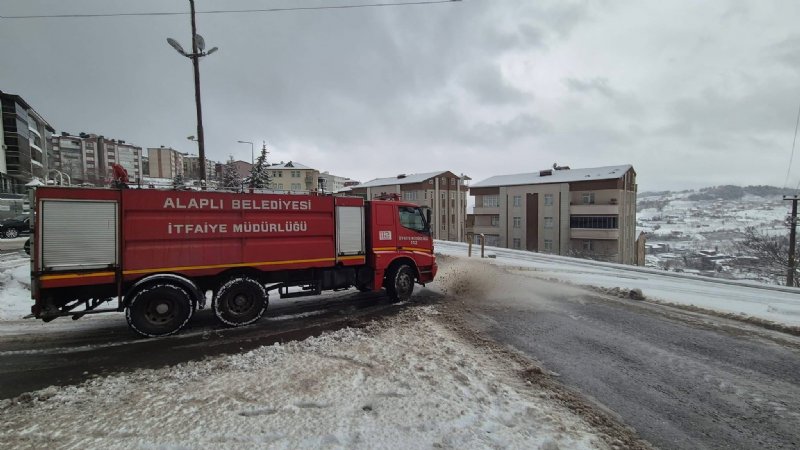 KARLA MÜCADELEDE 12 YILDIZ DENİZ SUYU KULLANILIYOR - 2