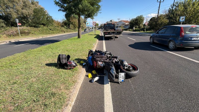 MOTOSİKLET YAYAYA ÇARPTI:  1 ÖLÜ, 1 AĞIR YARALI - 3