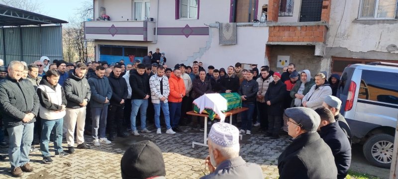 ANNESİ DE YAŞAM SAVAŞI VERİYOR - 1