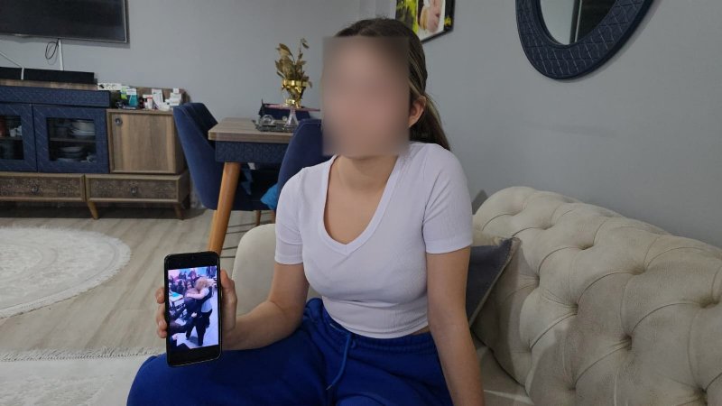 LİSEDEKİ KAVGA ANLARI KAMERADA - 1